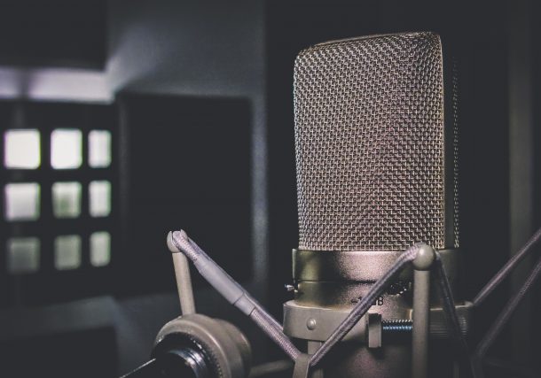 black condenser microphone close-up photography