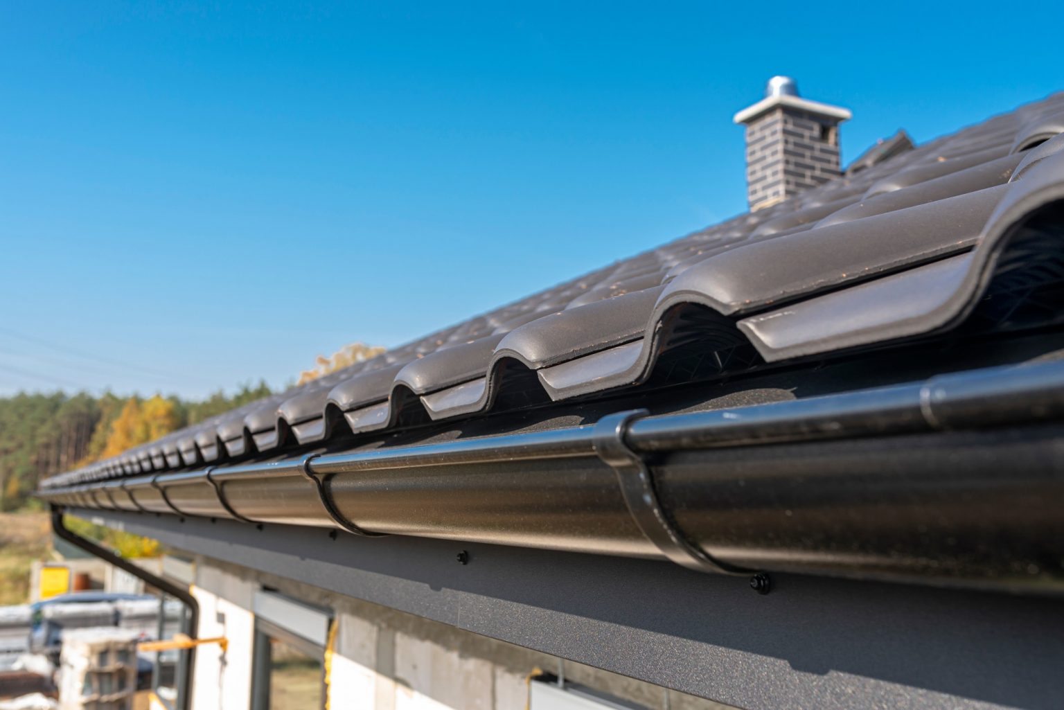 Check Out the Advantages of Having a New Metal Roof Installed