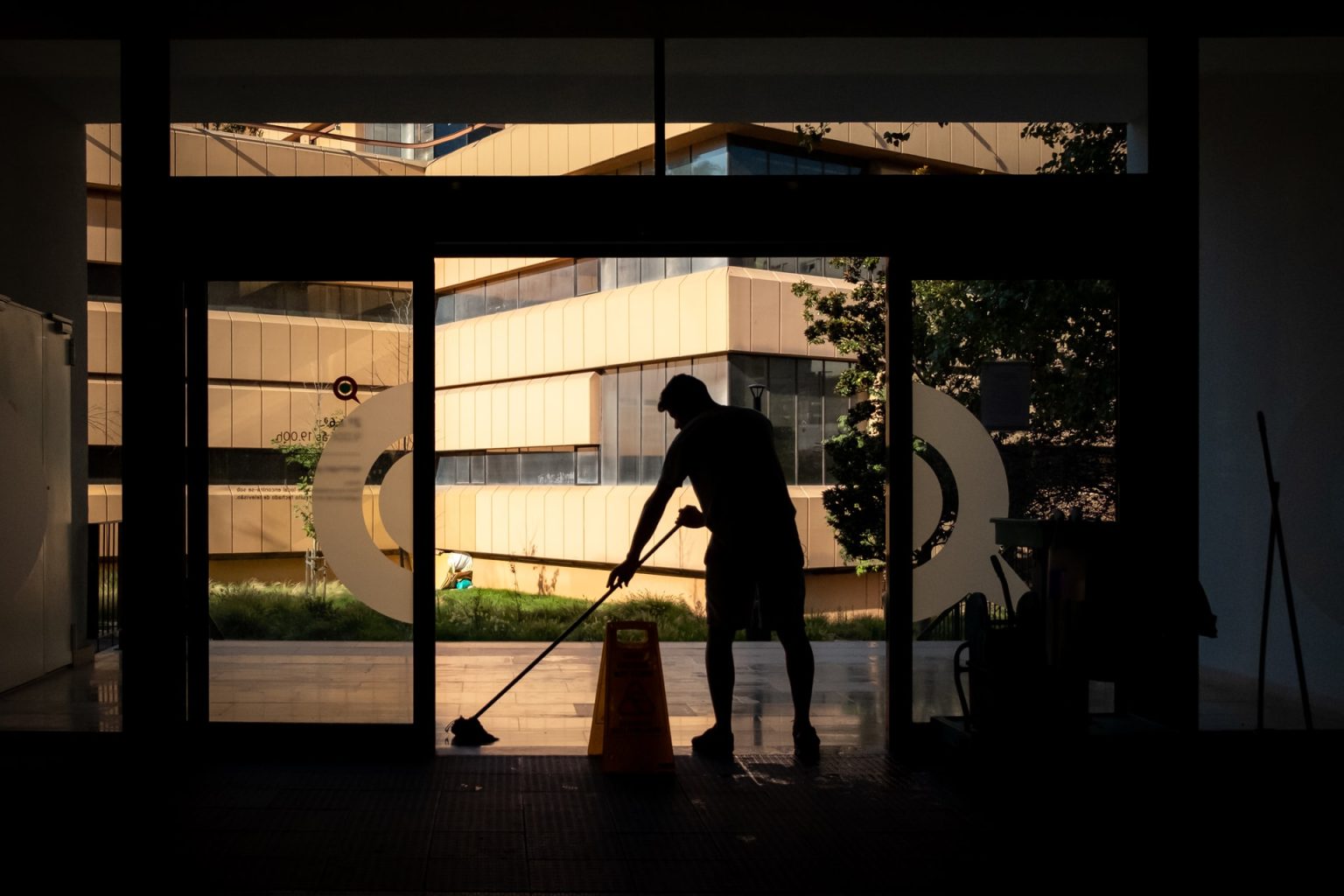 An Introduction to Commercial Cleaning Services