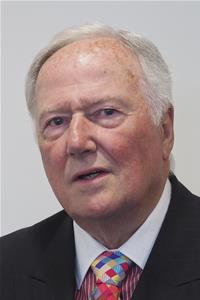 Cllr Bob Deed, Chairman of the Devon Districts Forum