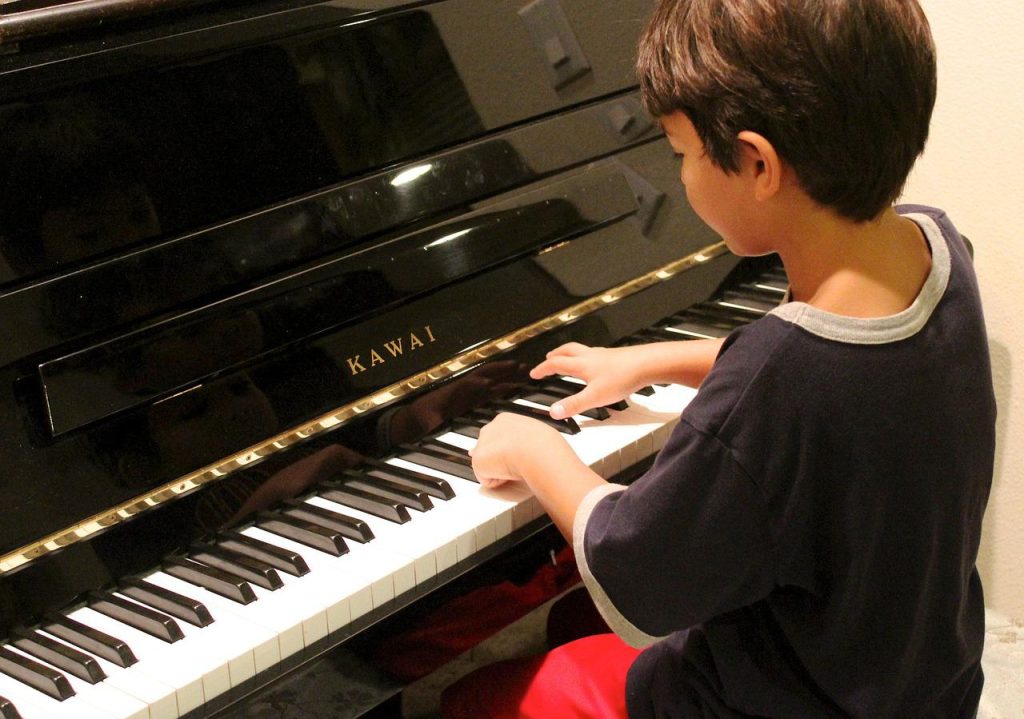 Planning to learn to play the piano? You Should Know This!