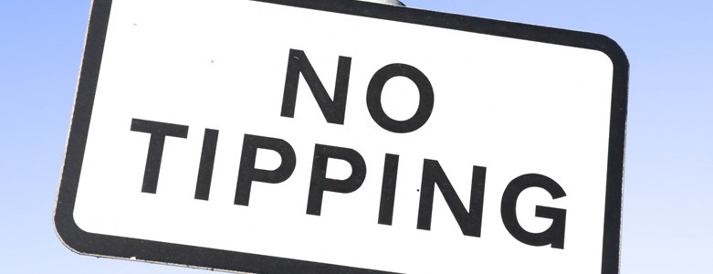 NO TIPPING.jpg