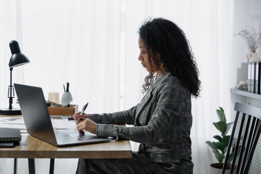 Useful Tips to Help You Manage Your Payroll Effectively