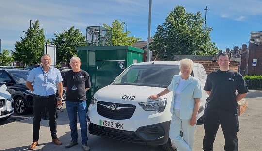 Mayor Ros stood with car on Clean Air Day