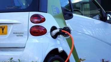 Electric vehicle charging - 8 July 2022