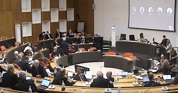 The council chamber during the full council meeting on September 22, 2022