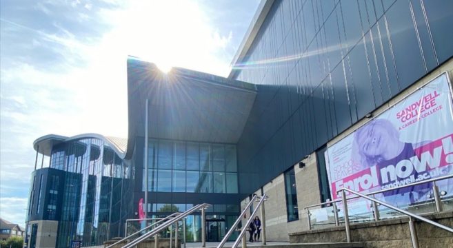 Sandwell College entrance