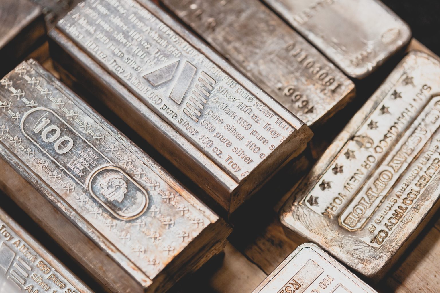 Everything Investors Need To Know About The 100 Oz Silver IGR Bar w/Assay