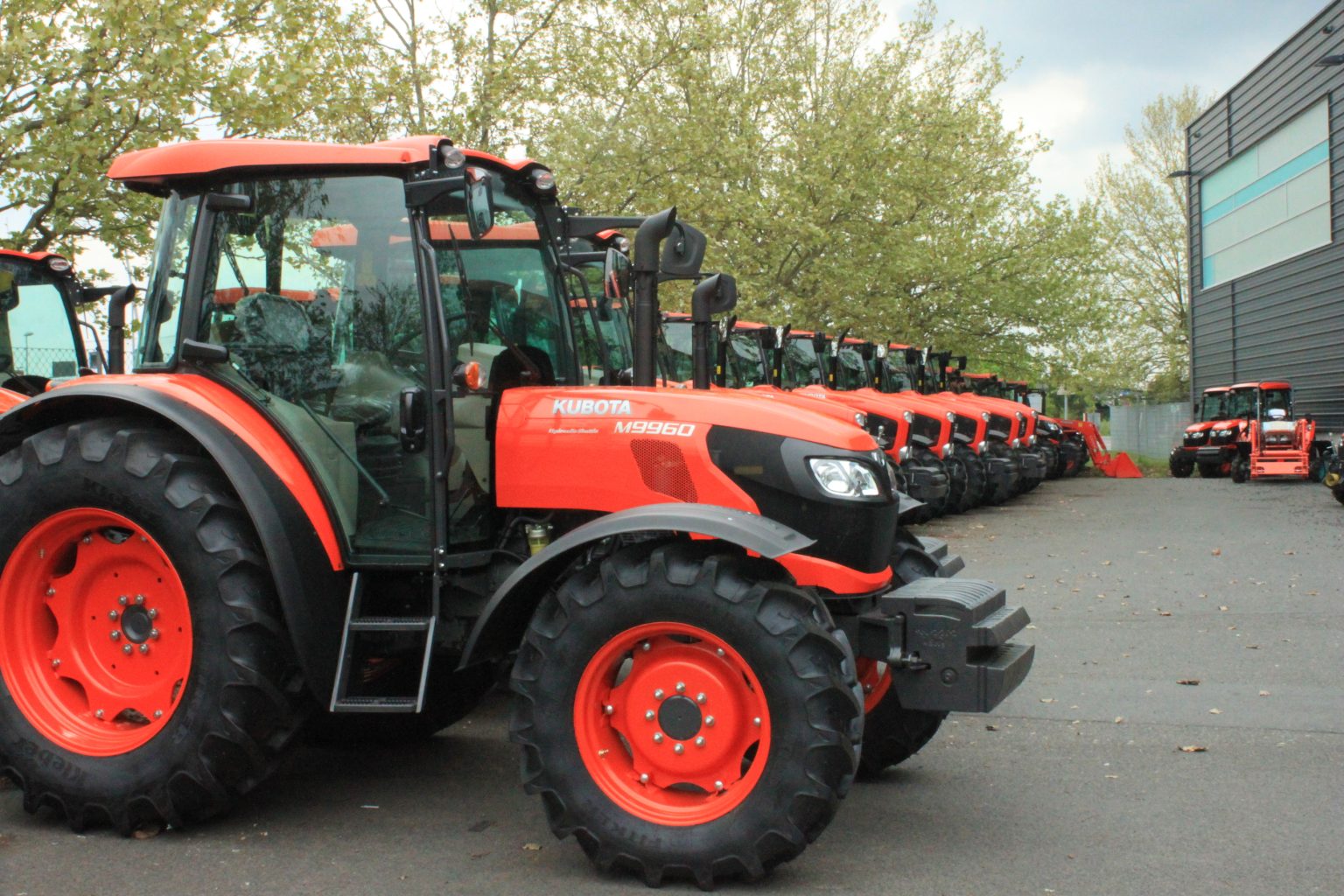 Why Should You Buy a Kubota Compact Tractor?