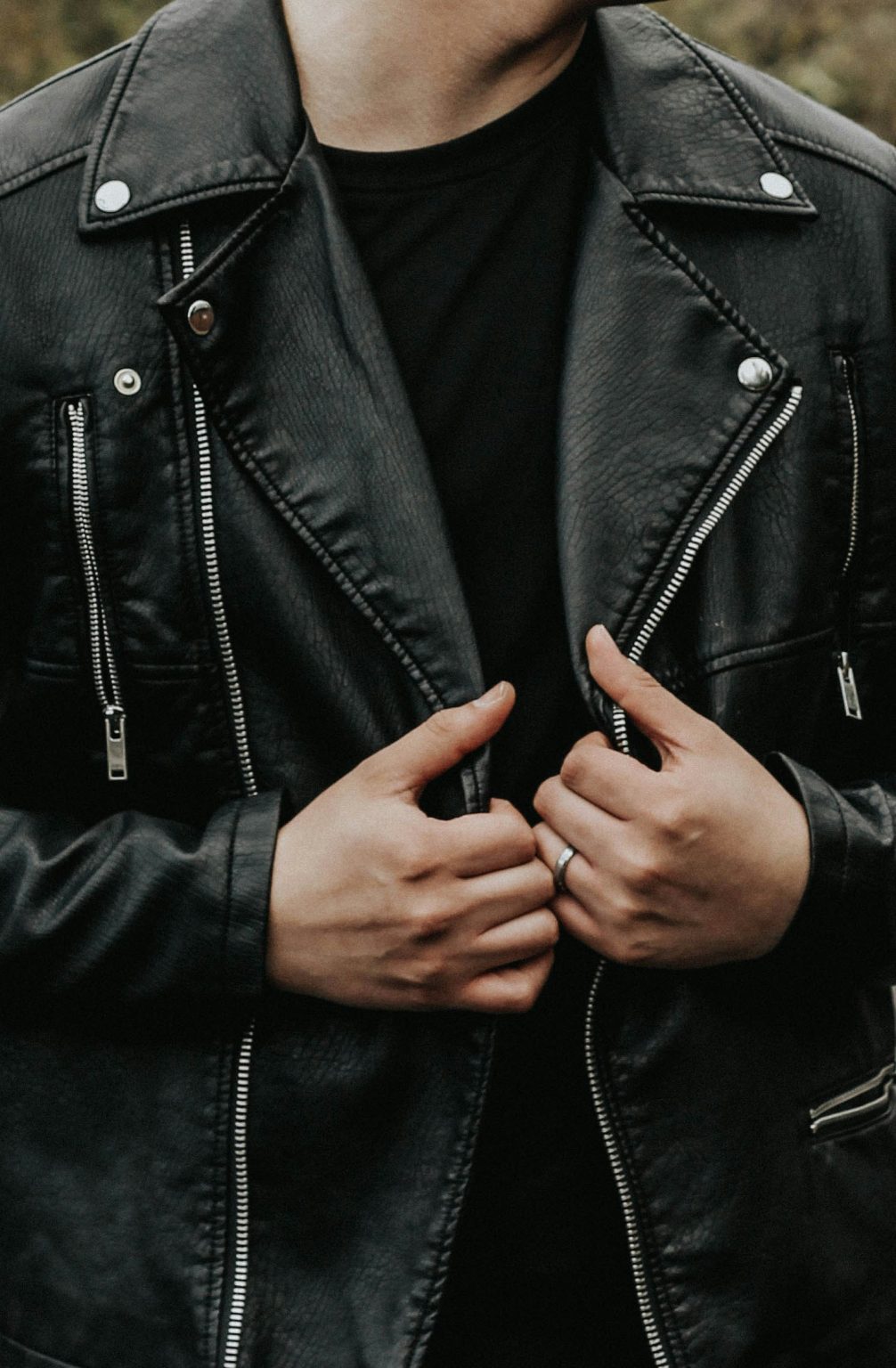 Gear Up in Style: Unveiling the Ultimate Guide to Selecting the Pinnacle Leather Biker Jacket for Men A Guide to Choosing the Best Leather Biker Jacket for Men