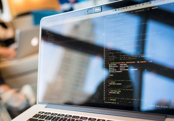 The Evolution of Cloud Technology in Business Operations