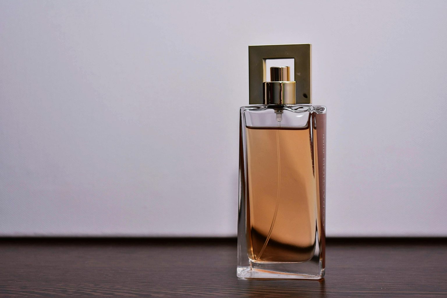 Revealed: How To Choose Perfumes For Winter Season Perfumes