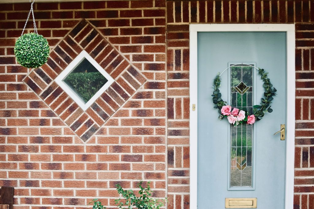 Creating a Grand Entrance: Styling Your UK Composite Door