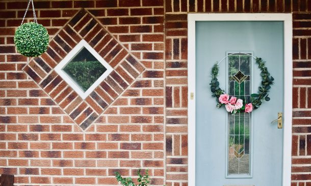 Creating a Grand Entrance: Styling Your UK Composite Door