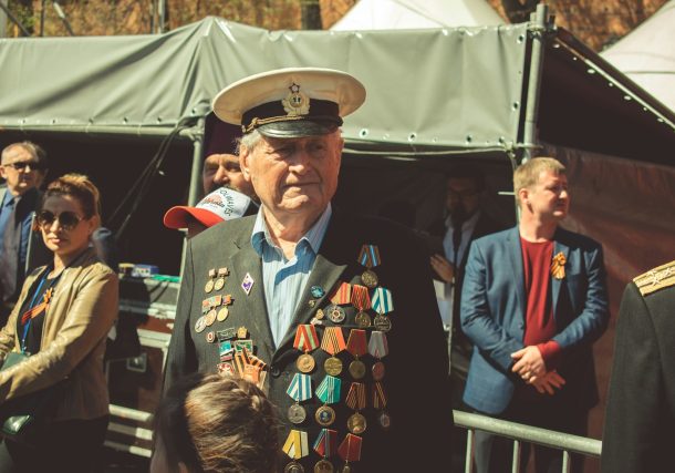 How Veterans Care Coordination and Other Organizations Help Senior Servicemembers Age Comfortably at Home