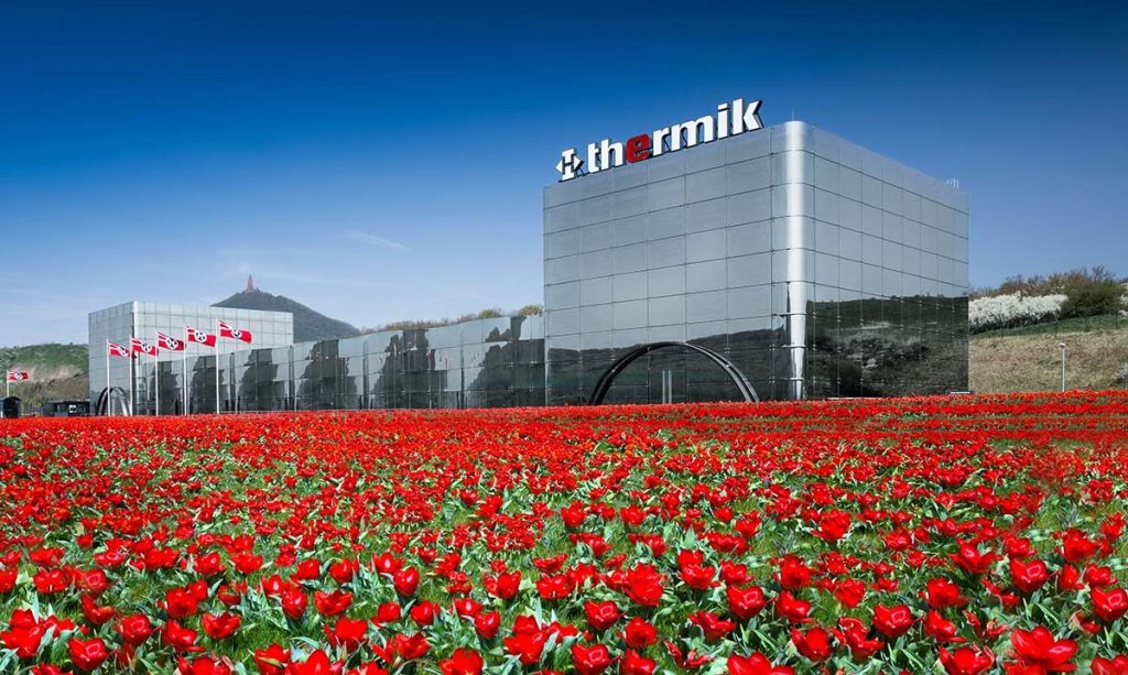 Thermik Gerätebau: Temperature monitoring with thermistors