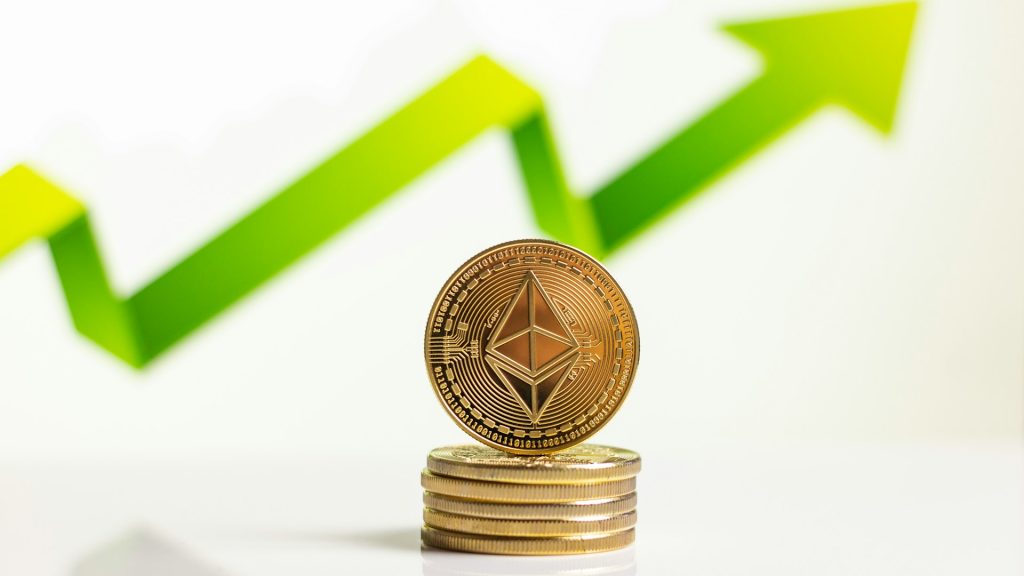 Maximize Your Portfolio: Ethereum Investment Strategies and DeFi Diversification