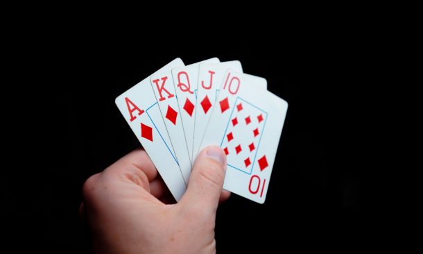 Learn the Basics: A Guide on How to Play Texas Hold'em for Amateur Poker Players