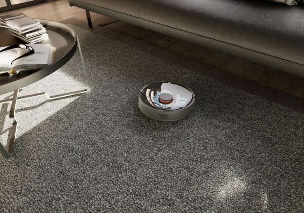 How Top Home Gadgets Are Transforming Living Spaces