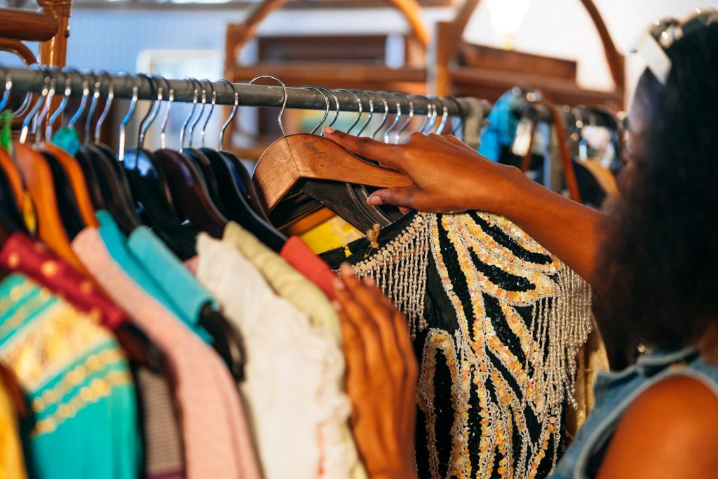 Thrift Shopping Revolutionizes Style for Fashion-Savvy Shoppers