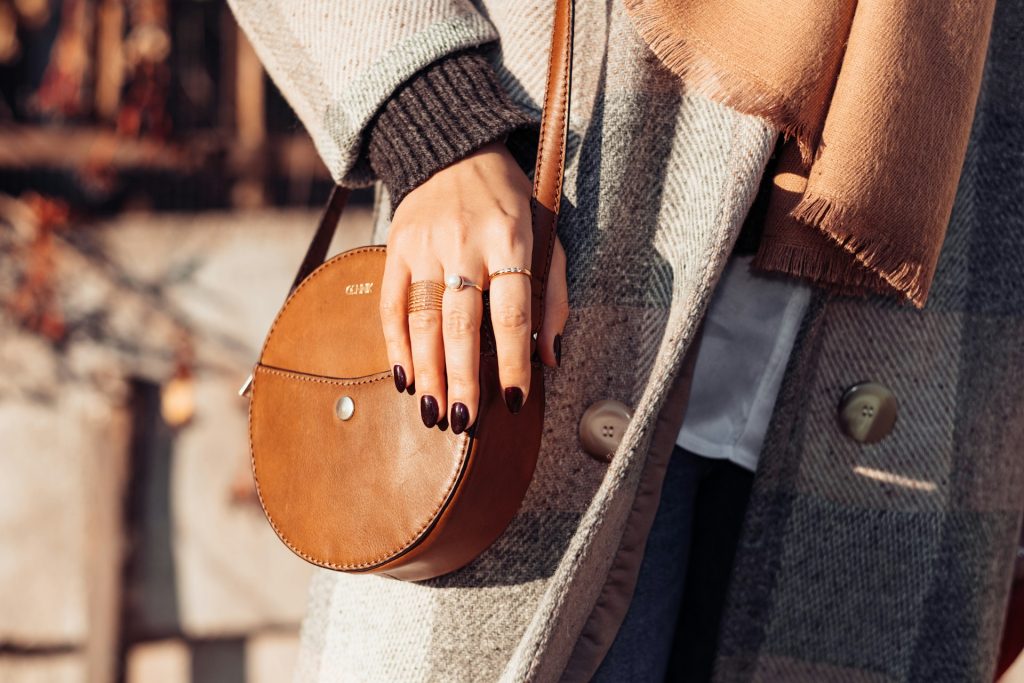 Turning Leaves and Turning Heads: How to Amp Up Your Fall Fashion Game