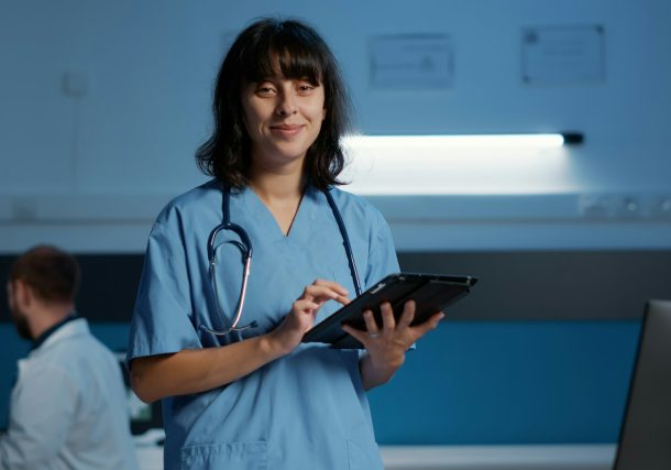Learning on Your Terms: Personalized Benefits of Pursuing Nursing and Public Health Online