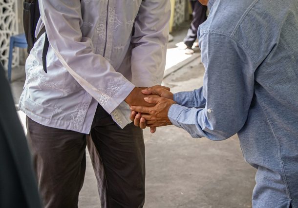 Dino Rizzo on Small Acts of Kindness: How Generosity Creates Eternal Impact