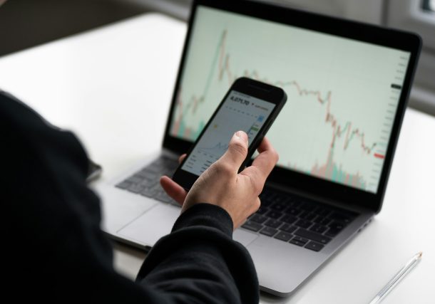 How Can Investors Diversify Their Assets? The Opportunities and Risks You Need to Know