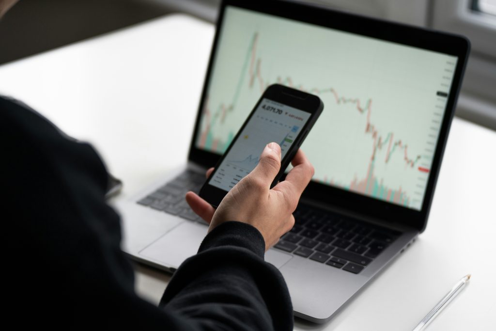 Investor Returns and the Role of Catch-Up Clauses