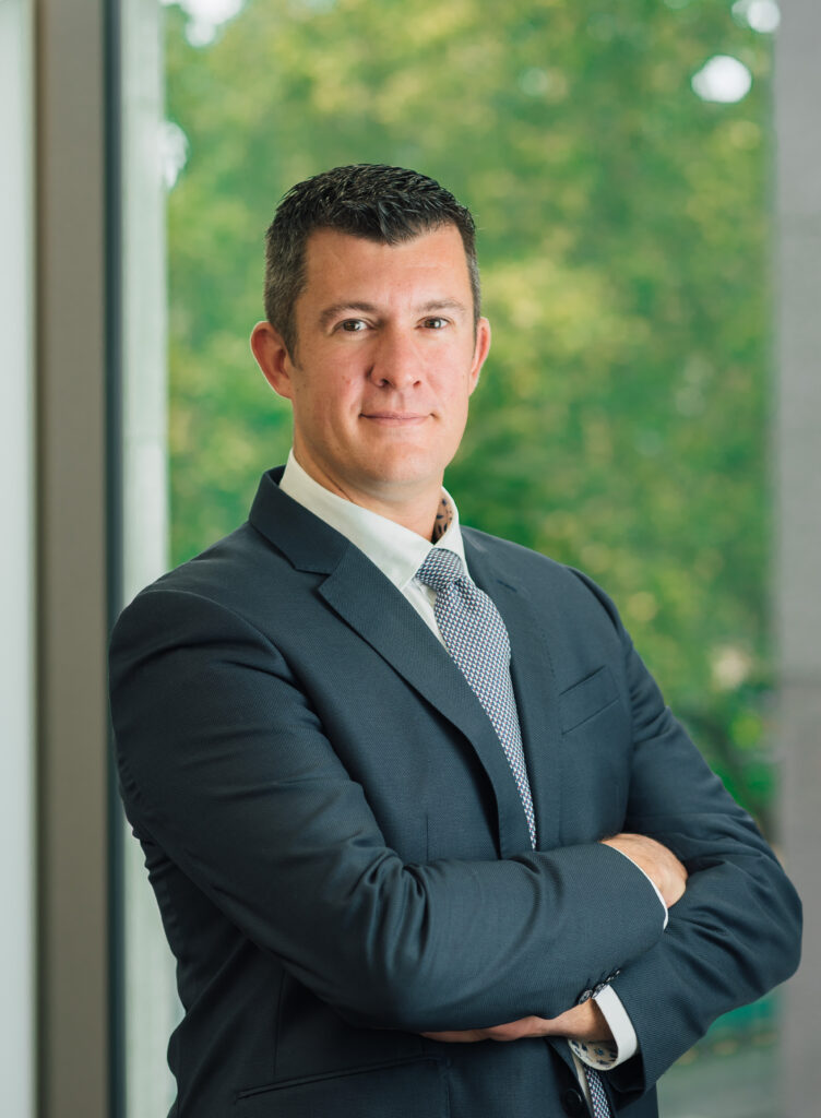 Houlihan Lokey Appoints Neil Price to Strengthen U.K. Financial Sponsors Team