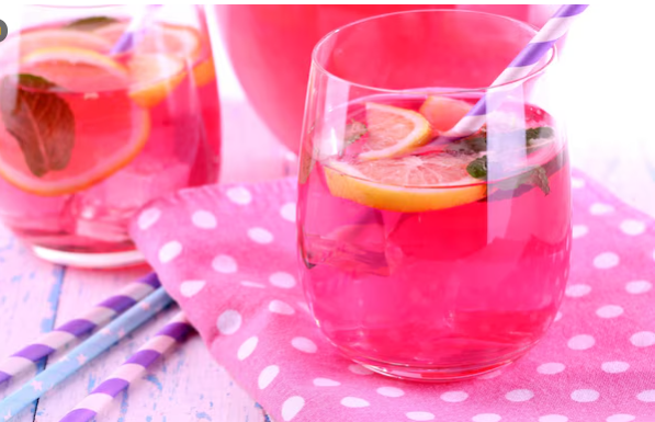 Hannah Montana Drink Sparks Fans’ Memories and Debate Over Raspberry Twist Hannah Montana Drink