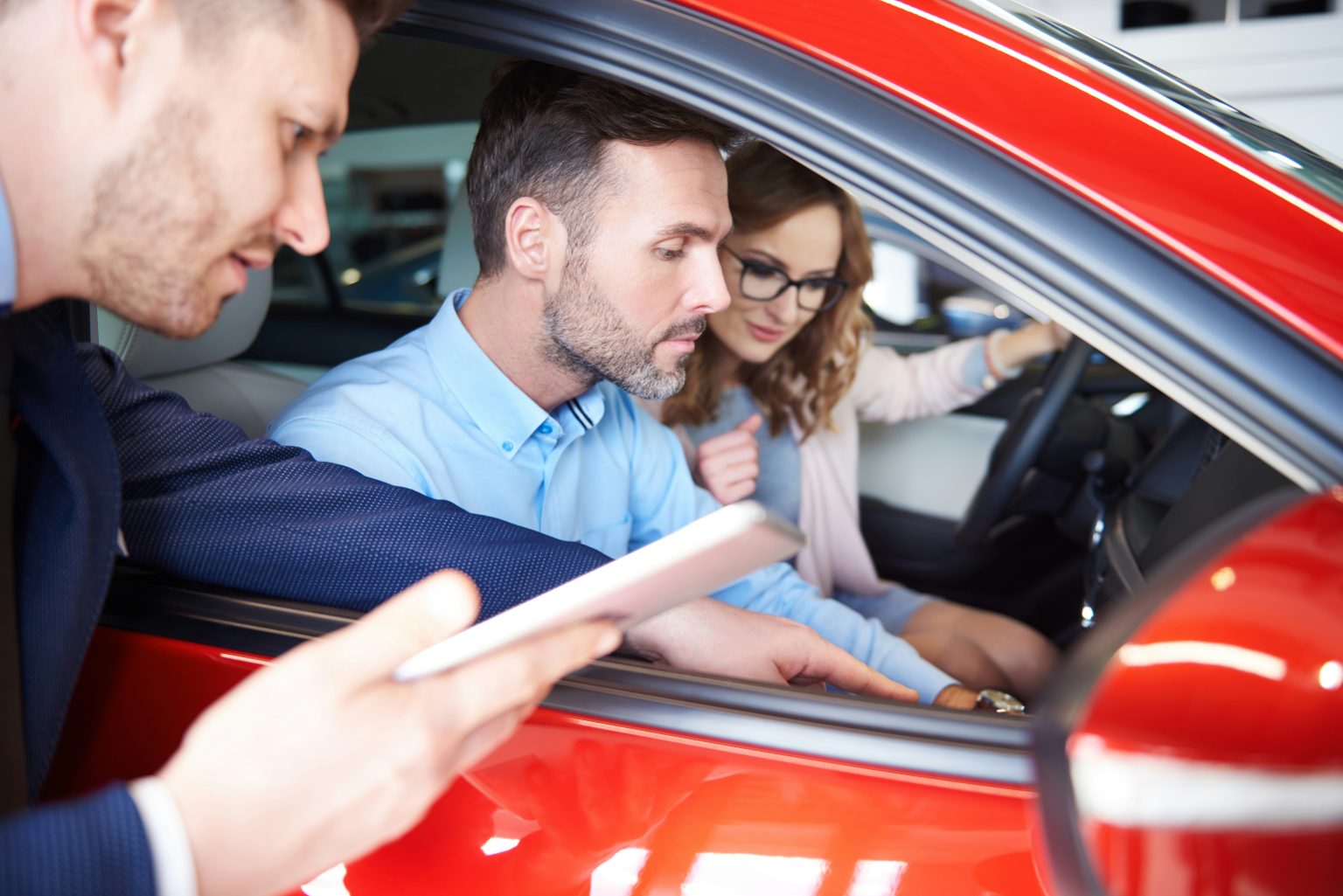 How to Navigate Automotive Bidding with Confidence