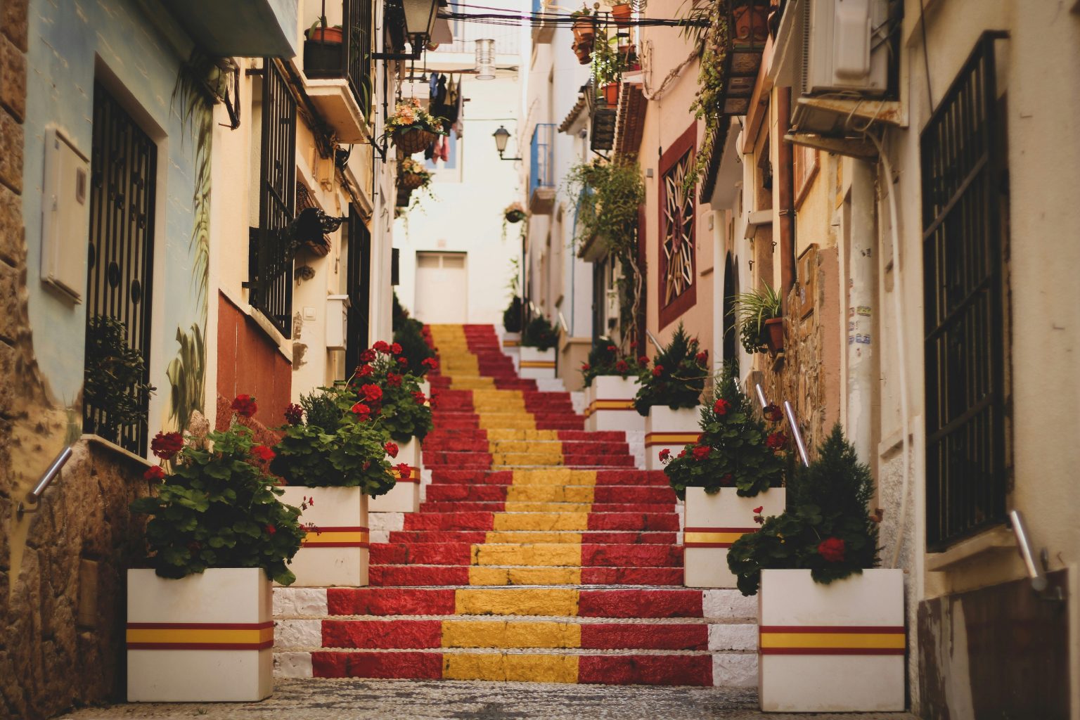 Best Places to Visit in Spain for First-Time Travellers Top Destinations in Spain for First-Time Visitors