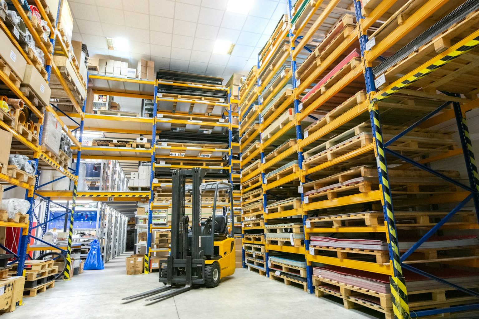 Fork Lift Truck Training Courses: Requirements, Benefits, and What Employers Need to Know