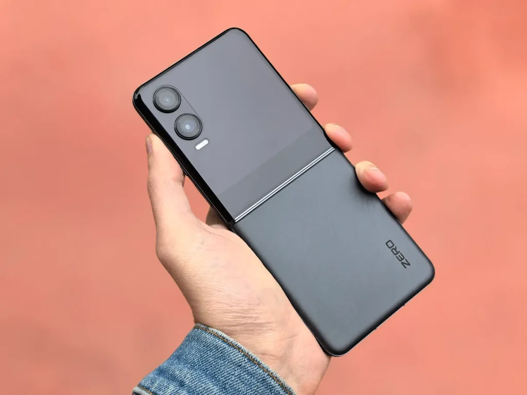 Your Guide to Galaxy Z Flip 8 Cases: Protection and Style Covered Galaxy Z Flip 8 cases